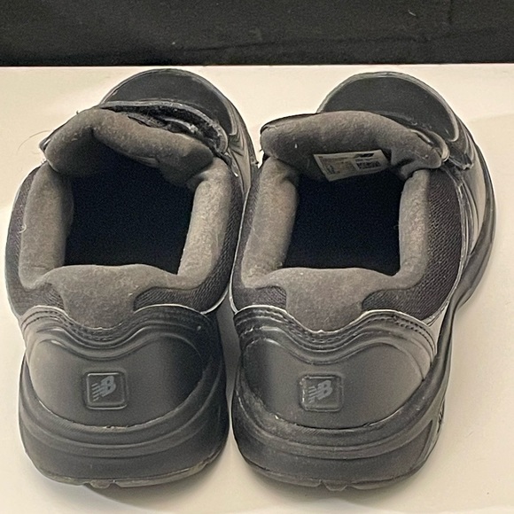 NEW BALANCE WW 813H WOMEN’S BLACK LEATHER WALKING SHOE DUAL STRAPS US SIZE 7.5 - Picture 4 of 10